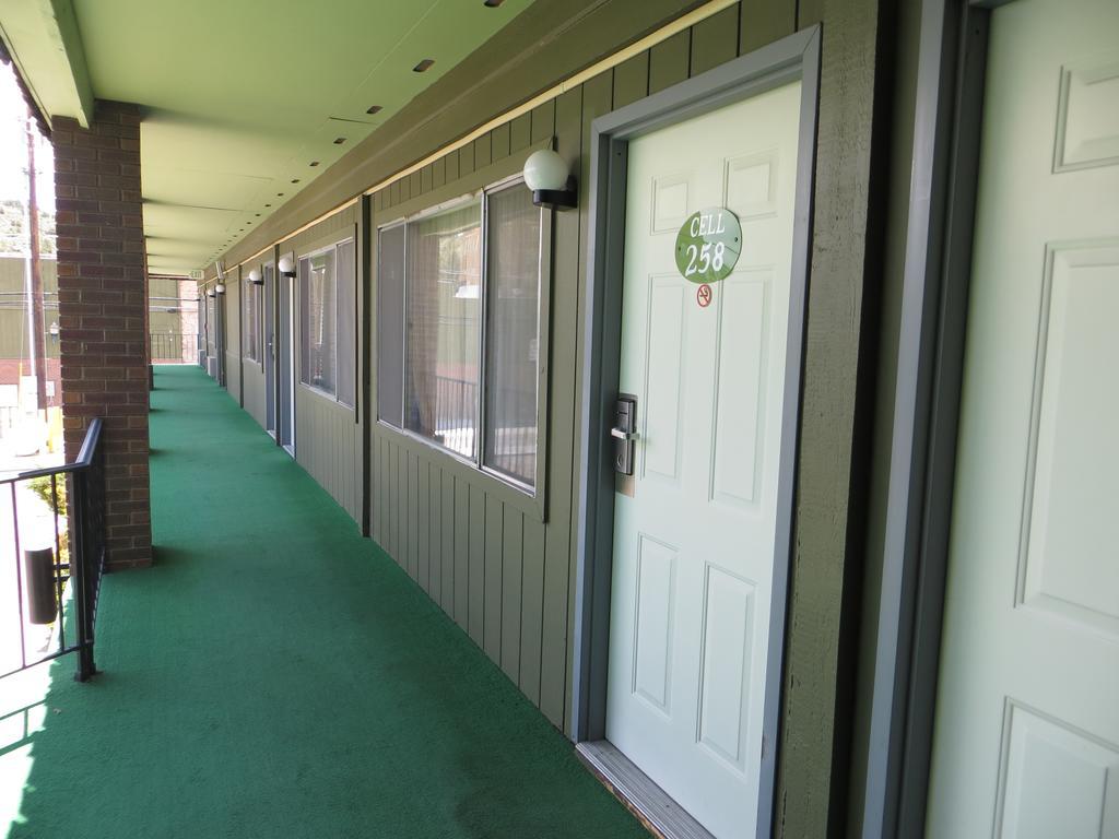 Jailhouse Motel And Casino Эли Экстерьер фото